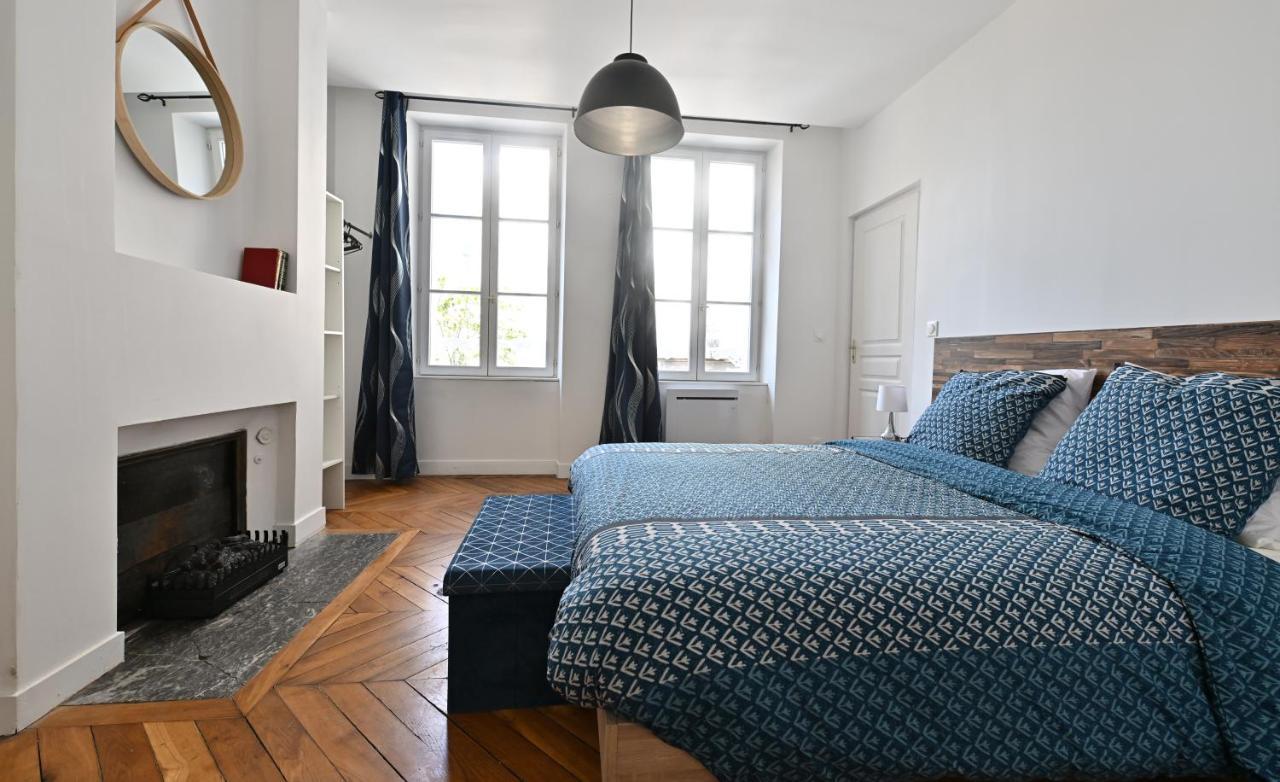 3 Appartements Premium Au Pied De La Cathedrale - Hypercentre Санс Екстер'єр фото