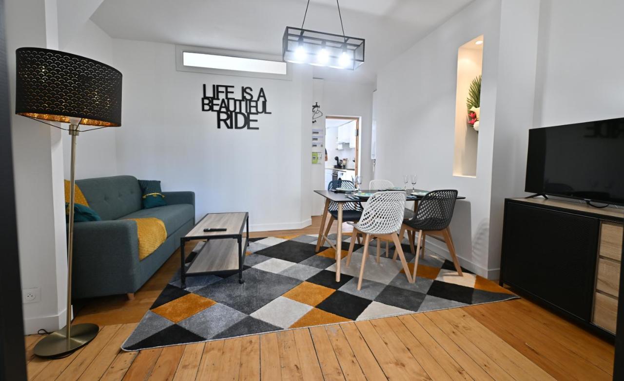 3 Appartements Premium Au Pied De La Cathedrale - Hypercentre Санс Екстер'єр фото