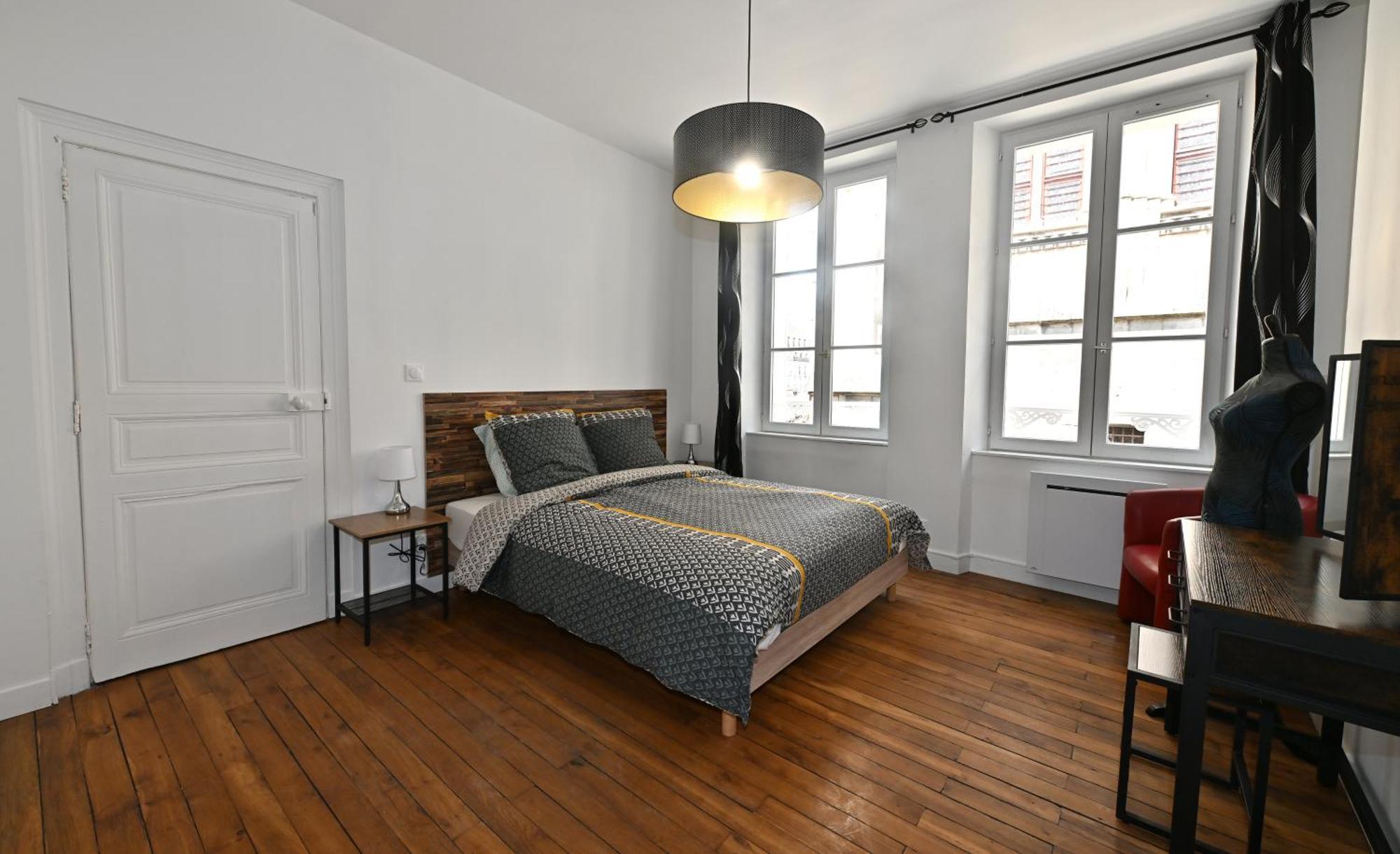 3 Appartements Premium Au Pied De La Cathedrale - Hypercentre Санс Екстер'єр фото
